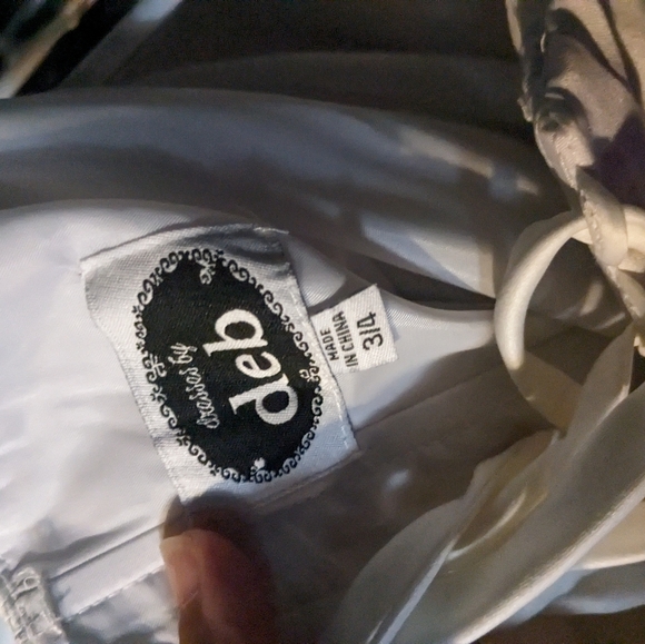 Wedding/Prom Dress - Picture 8 of 8